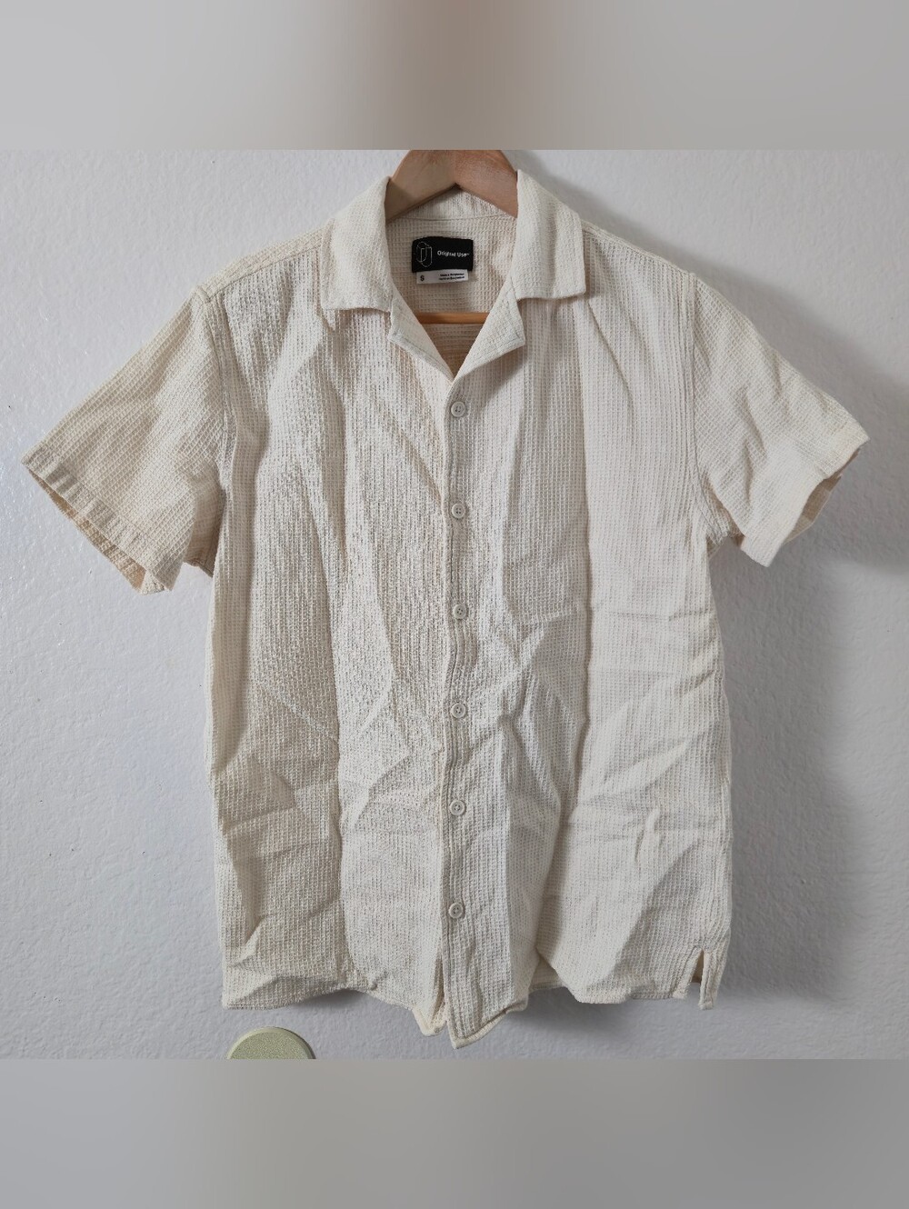 Original Use Men's Cream Short-Sleeve Button-Up Collared Waffle Shirt